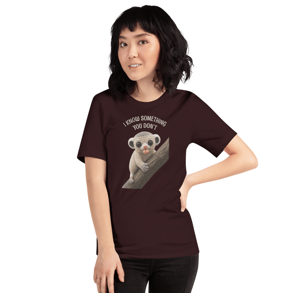 I Know Something You Don’t Shirt, Funny Baby Lemur T-Shirt, Cute Weird Animal Tee, Mischievous Lemur Graphic T-Shirt